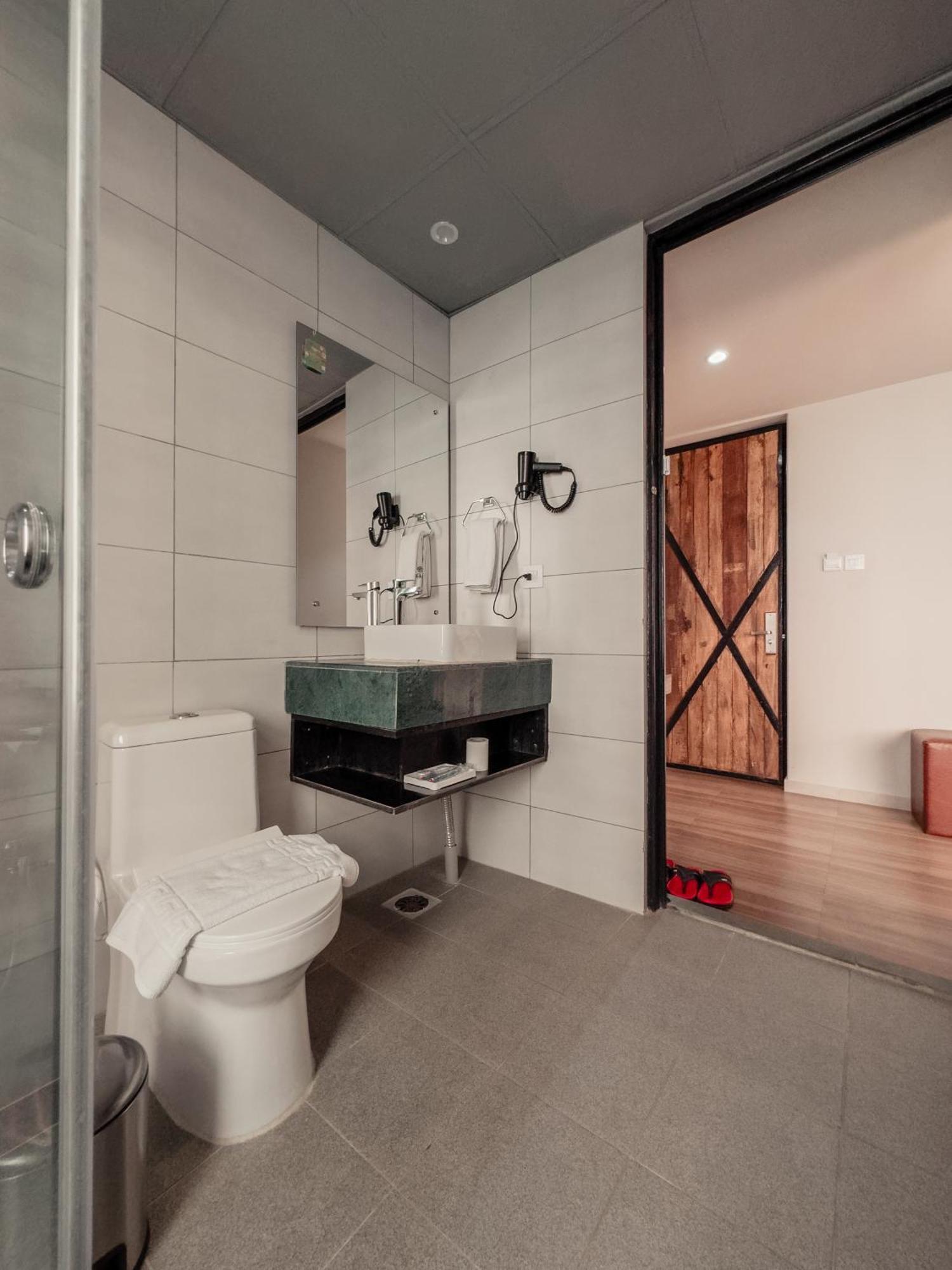 Jade City Hotel Pokhara Eksteriør bilde