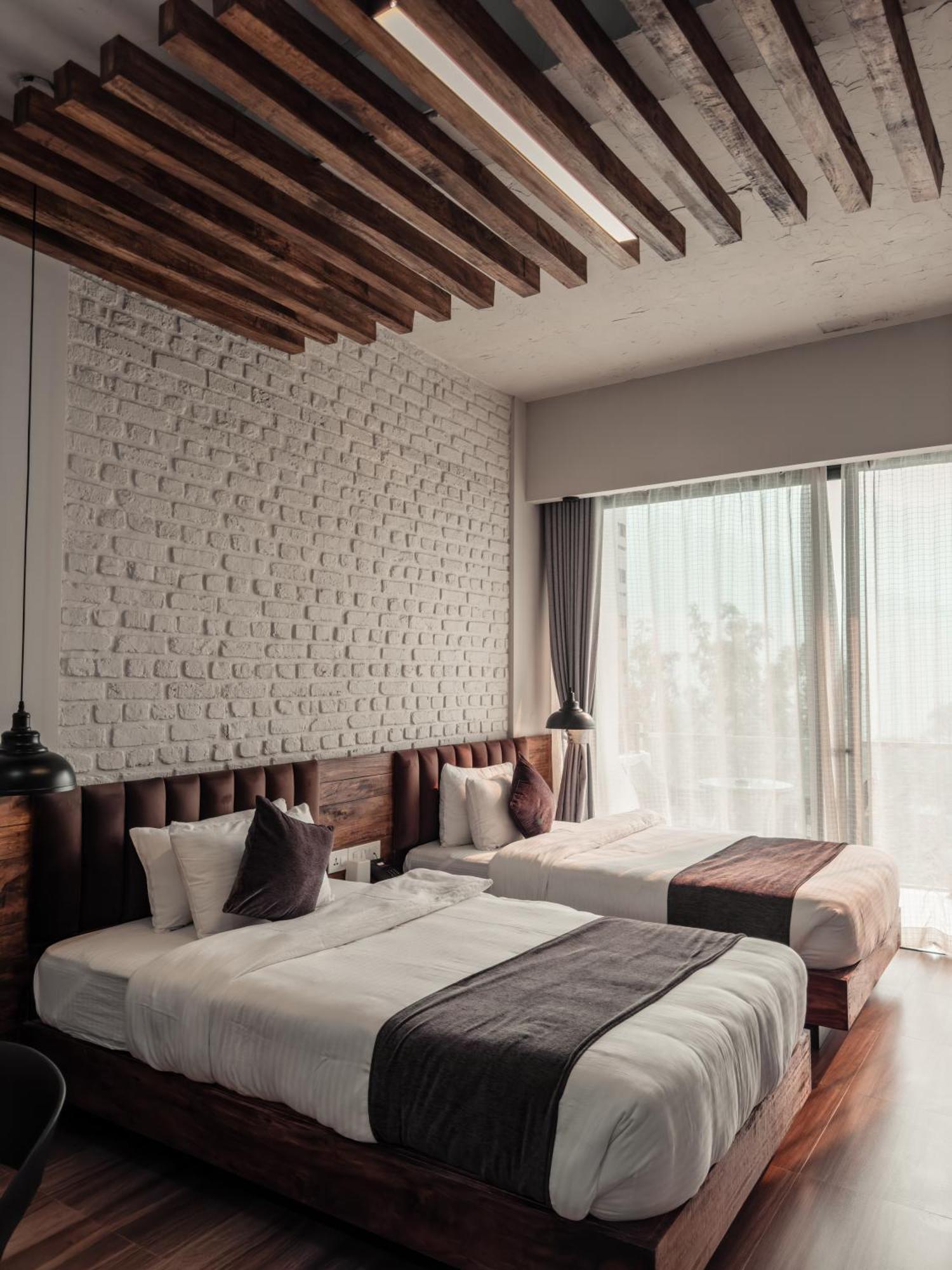 Jade City Hotel Pokhara Eksteriør bilde