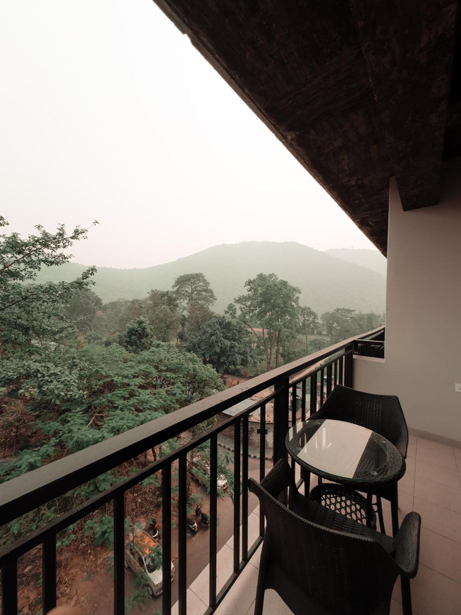 Jade City Hotel Pokhara Eksteriør bilde